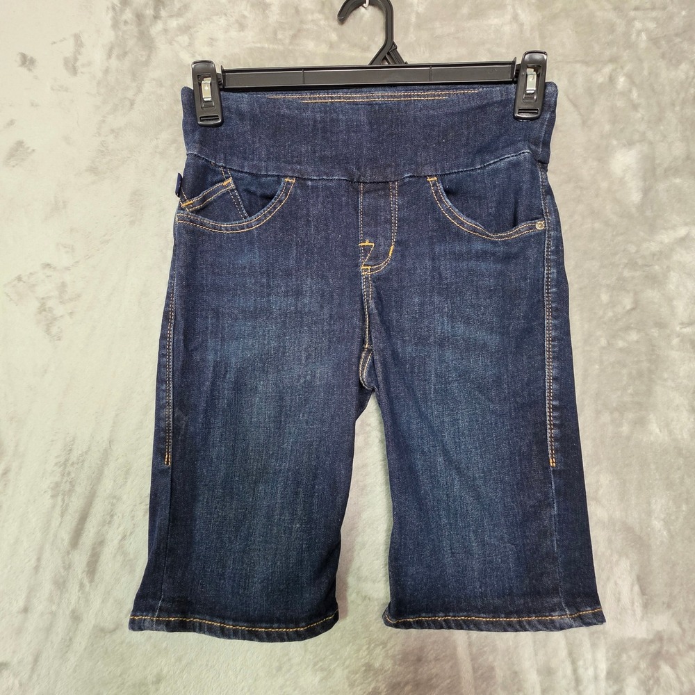 Rock & Republic Fever Pull On Denim Shorts Dark Wash Slimming Size 6 RFA0504